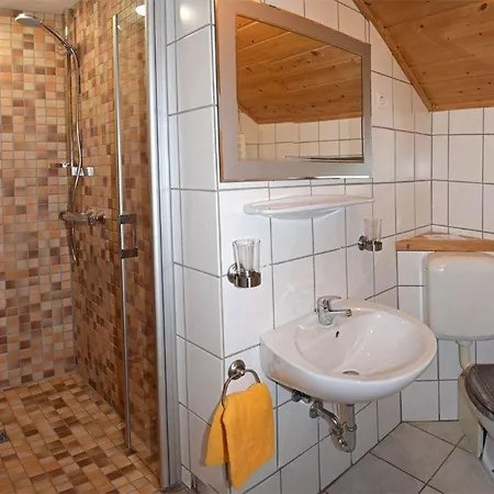 Ferienwohnung-rotspitz-mit-blick-in-die-allgaeuer-alpen Apartamento